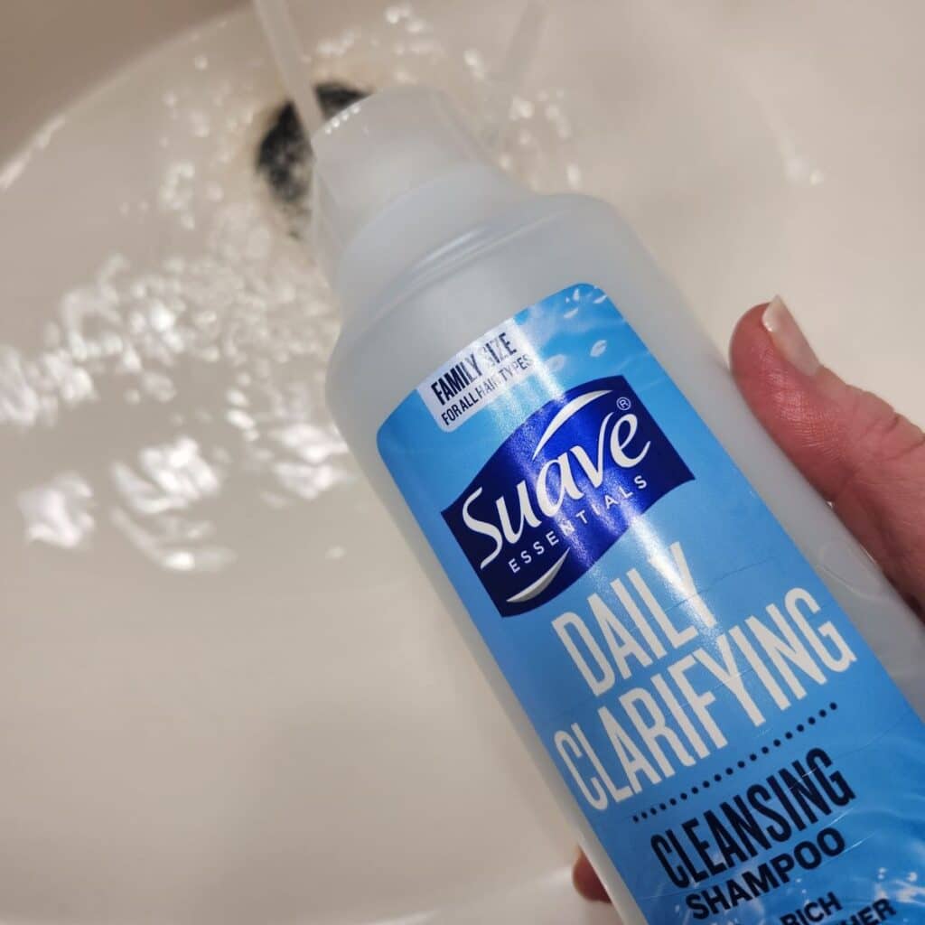 clarifying shampoo to wash hairbrush