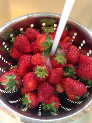 strawberry-freezer-jam.jpg