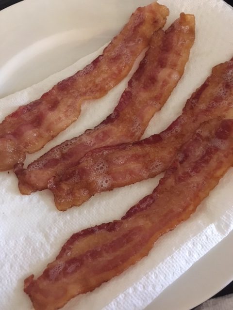 bacon-on-plate