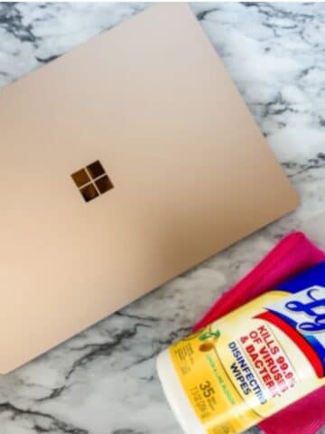 cleaning a laptop with lysol wipes
